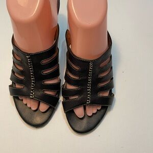 Sofft Black Strappy Women's Sandals Size 8.5M